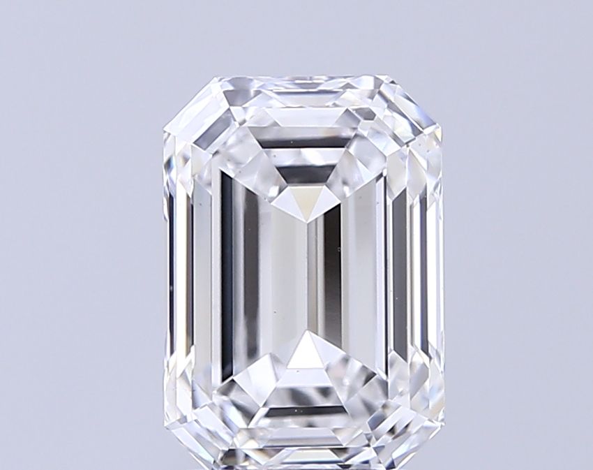 1.95 ct. emerald Lab Grown Diamond front image