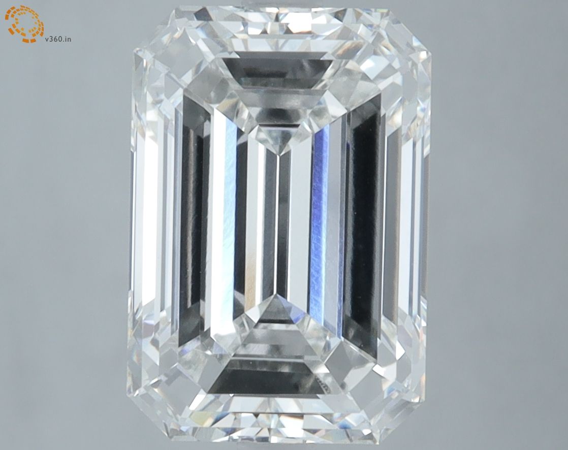 5.21 ct. emerald Lab Grown Diamond front image