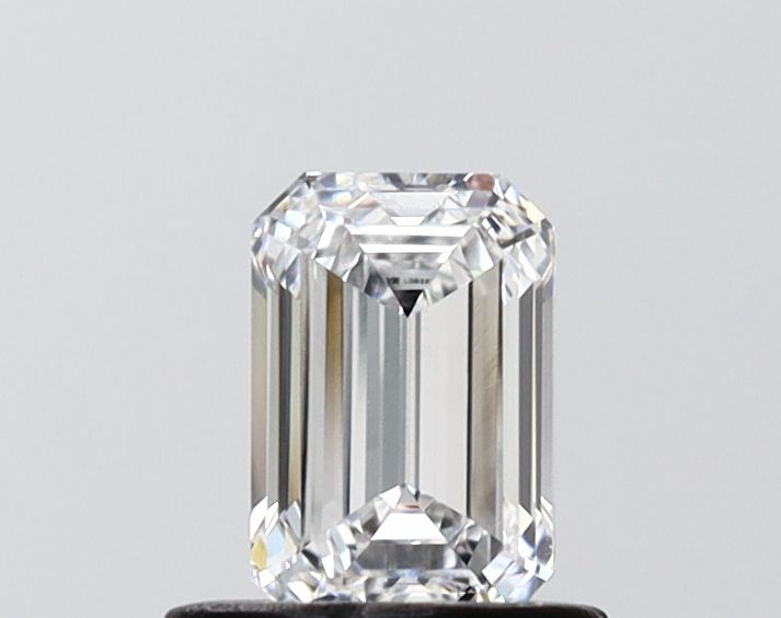 0.72 ct. emerald Lab Grown Diamond front image