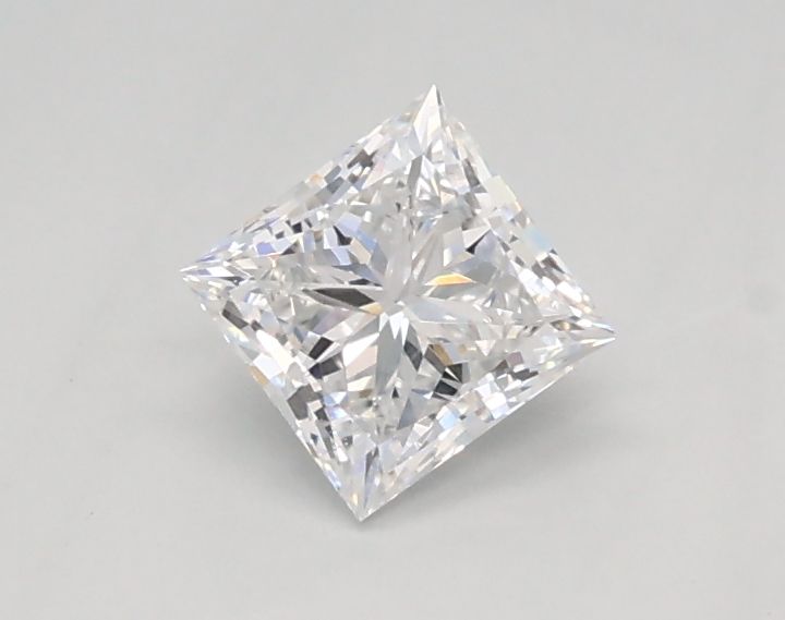 0.39 ct lab-grown Princess Diamond