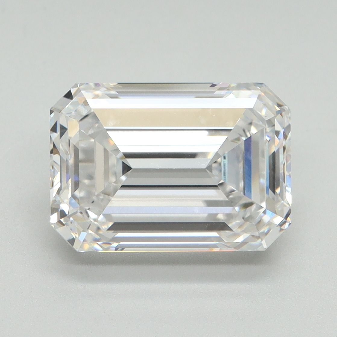 4.09 ct. emerald Lab Grown Diamond front image