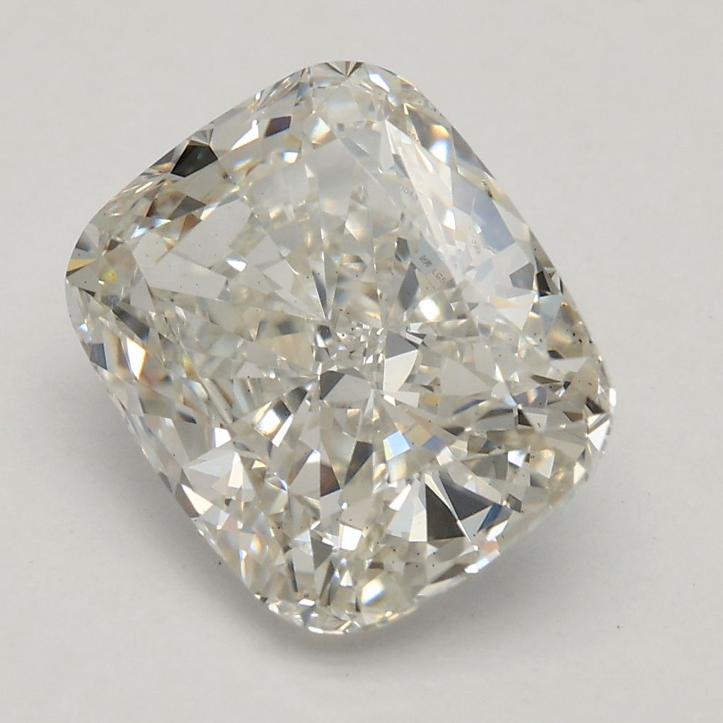 2.80 ct Cushion Brilliant diamond