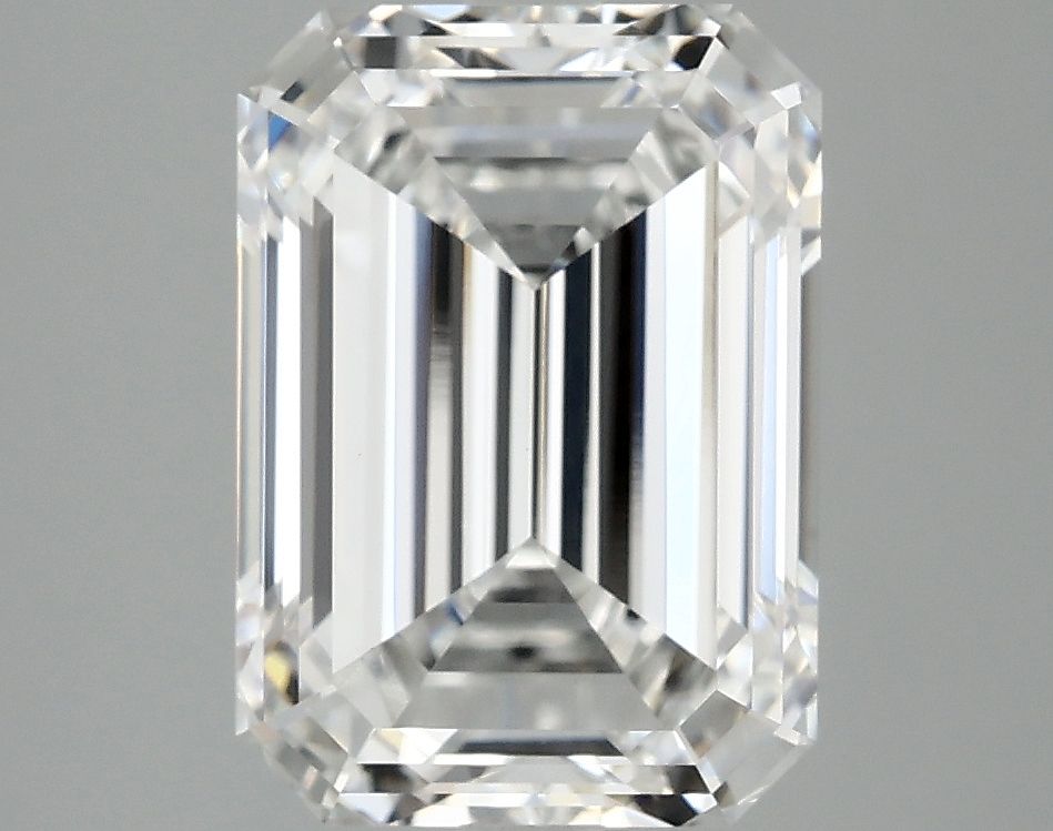 4.05 ct. emerald Lab Grown Diamond front image