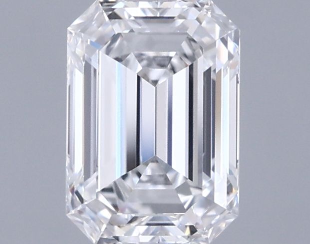 1.04 ct. emerald Lab Grown Diamond front image