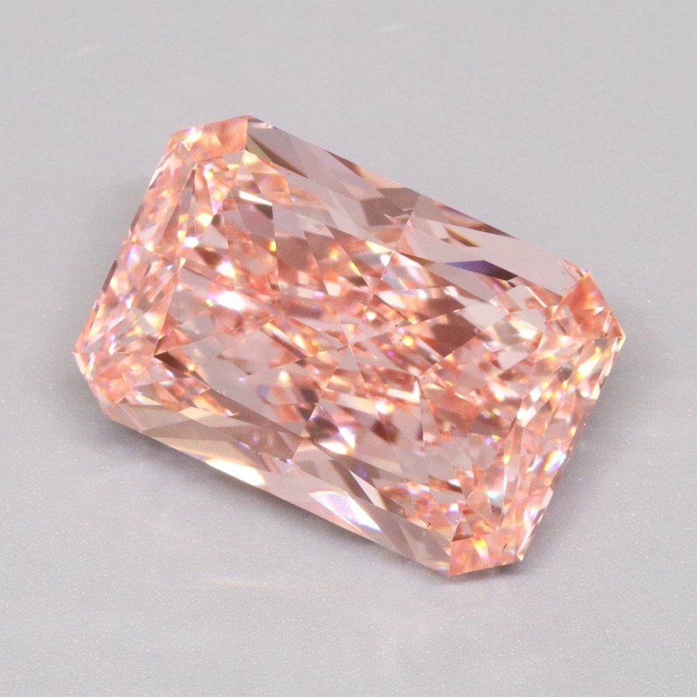 5.04 ct. radiant Lab Grown Diamond front image