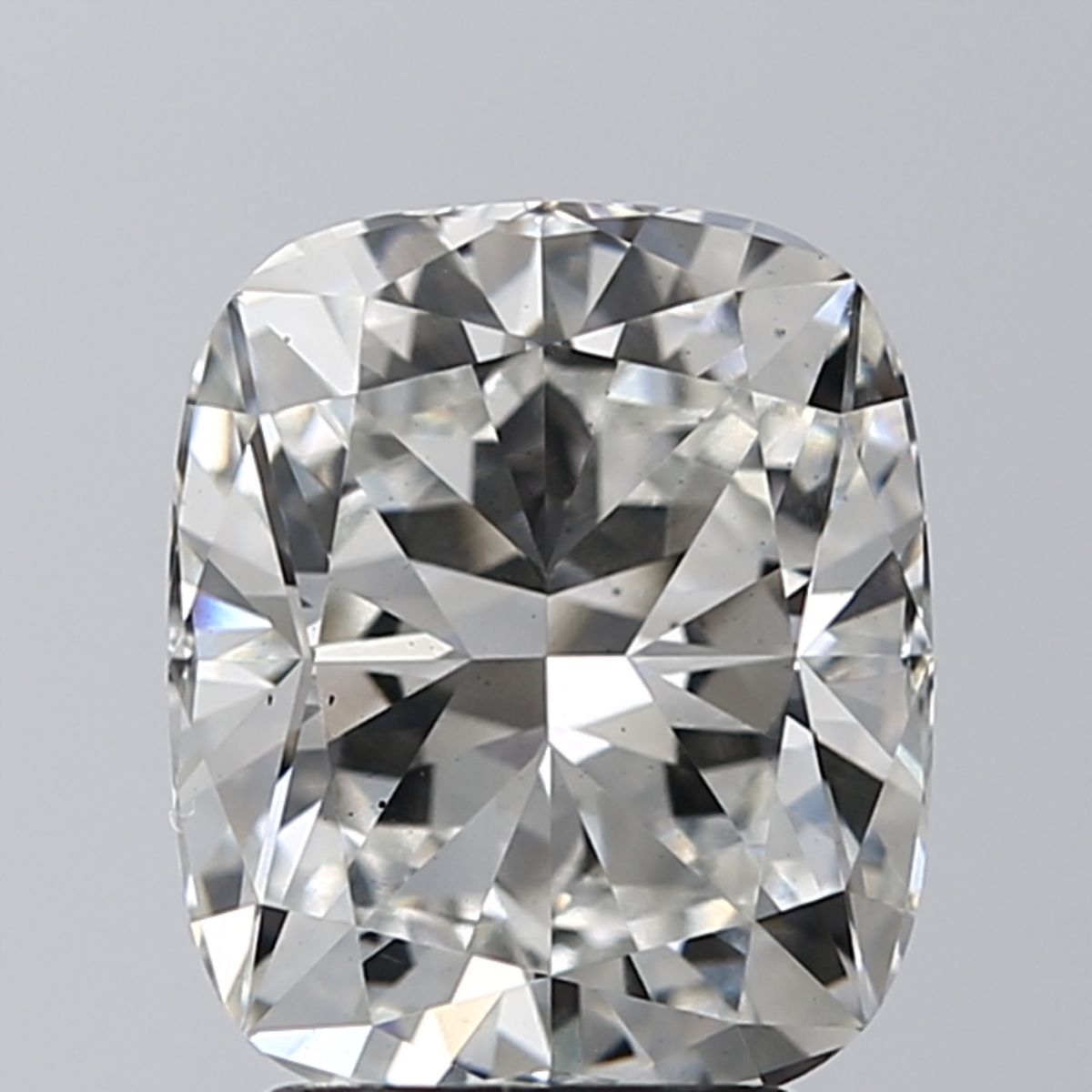 3.02 ct Cushion Brilliant diamond