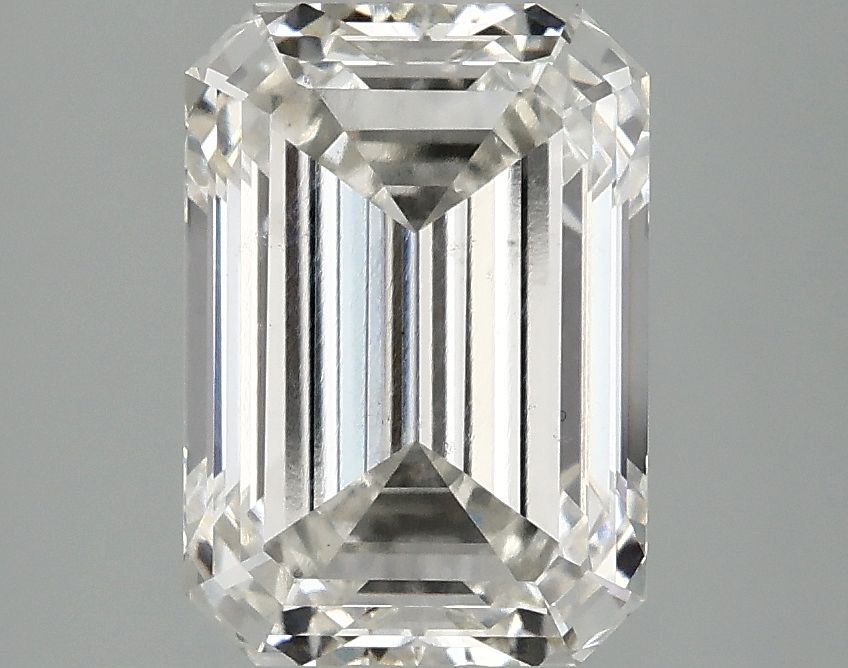 3.09 ct Emerald diamond