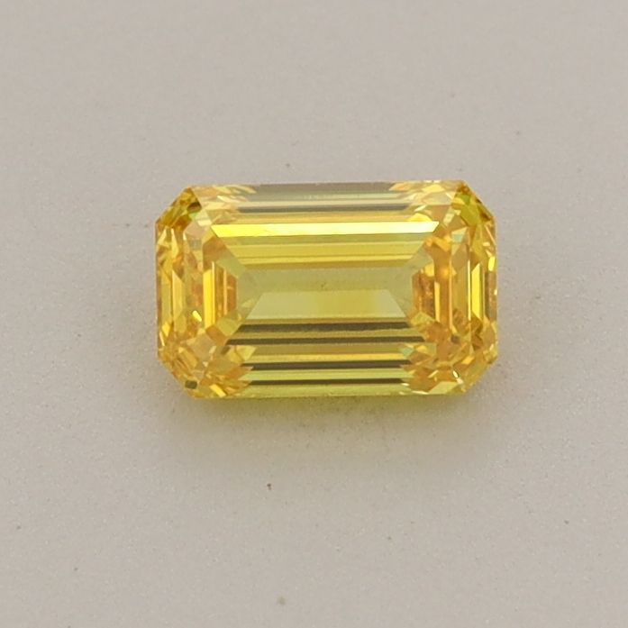 0.41 CT Fancy Vivid Yellow EMERALD