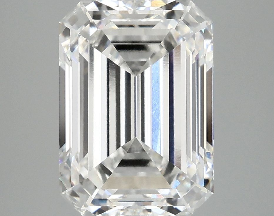 4.08 ct. emerald Lab Grown Diamond front image
