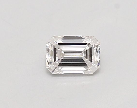 0.3 ct lab-grown Emerald Diamond