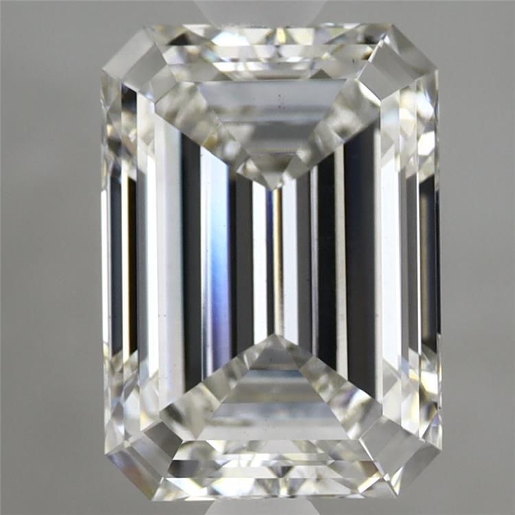 3.04 ct Emerald diamond
