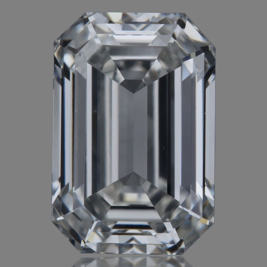 0.51 ct Emerald diamond