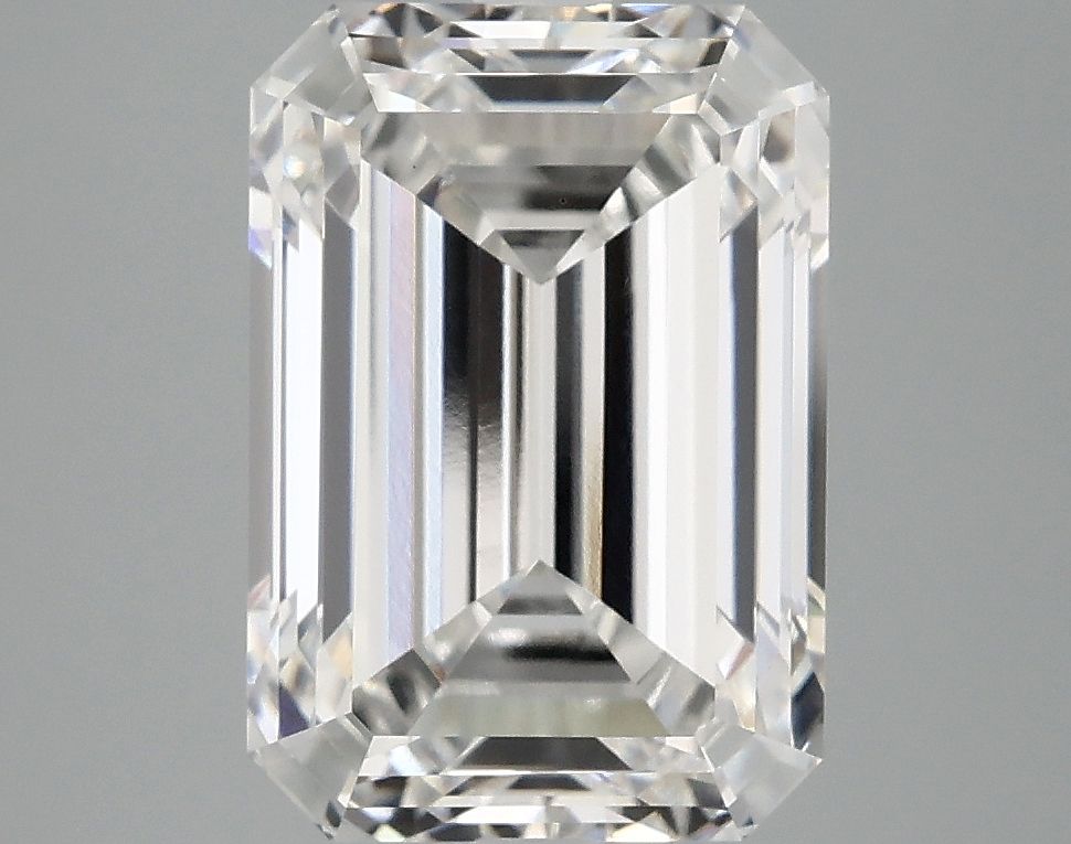 4.86 ct. emerald Lab Grown Diamond front image