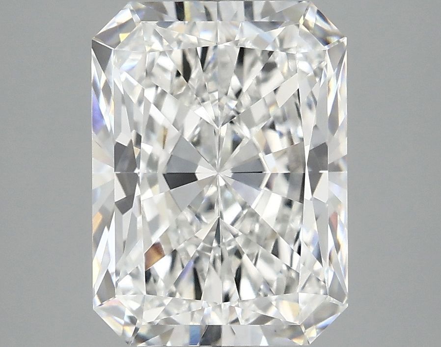3.66 ct. radiant Lab Grown Diamond front image