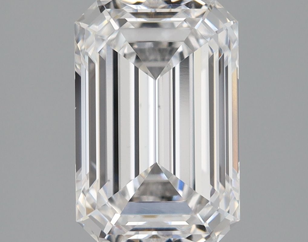 1.57 ct. emerald Lab Grown Diamond front image