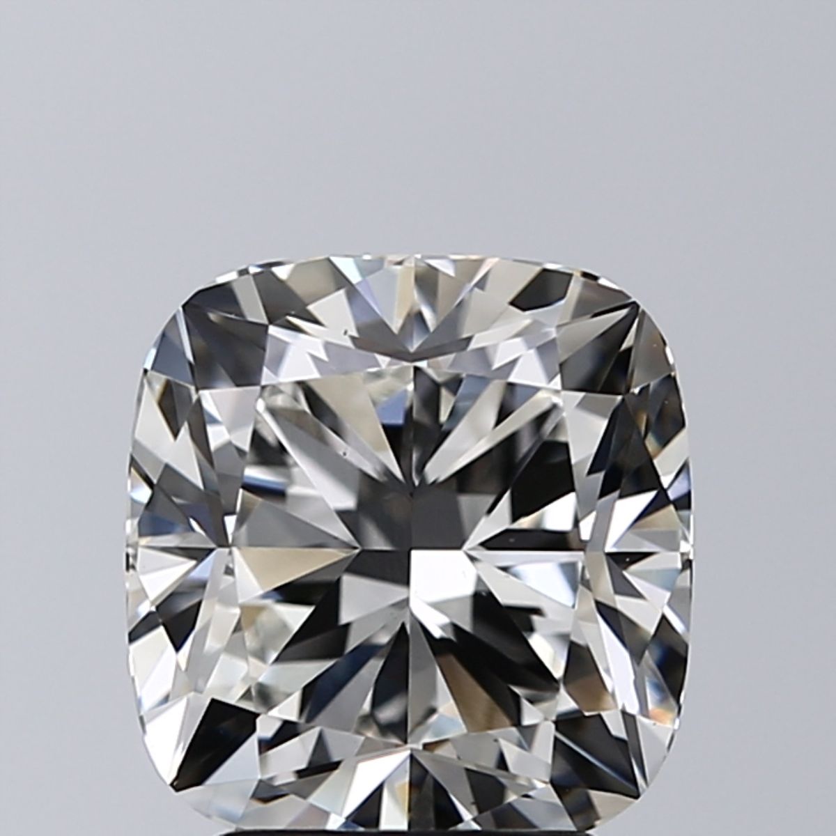 3.02 ct Cushion Modified diamond