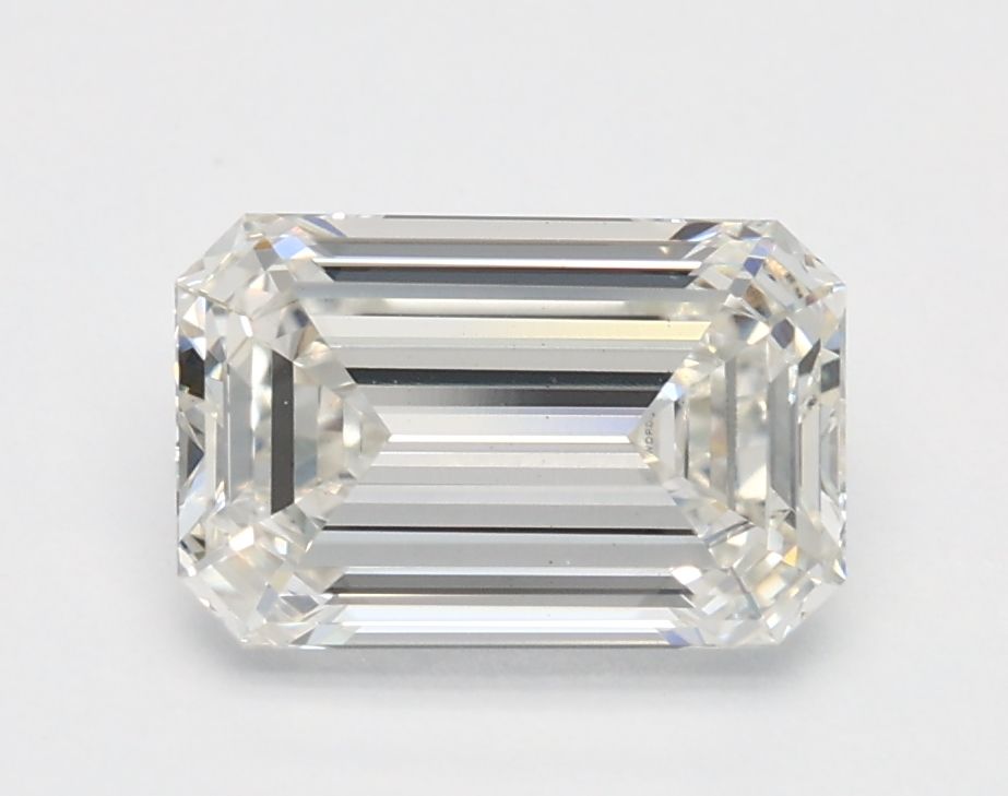 1.32 ct Emerald diamond
