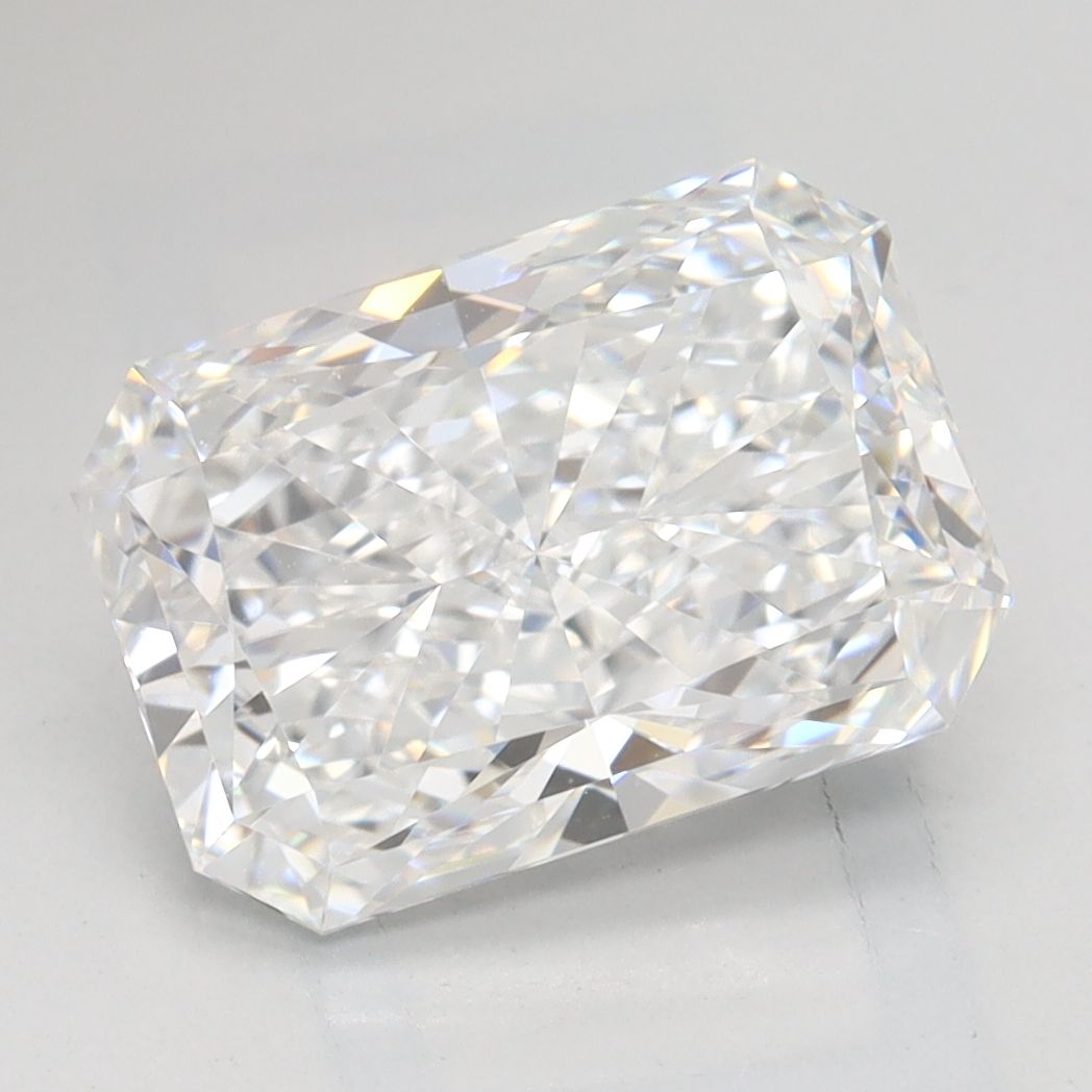 2.64 ct. radiant Lab Grown Diamond front image