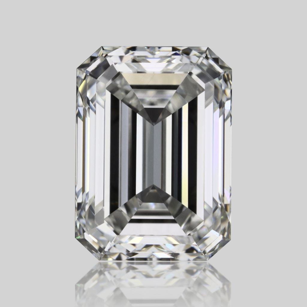 0.70 ct Emerald diamond