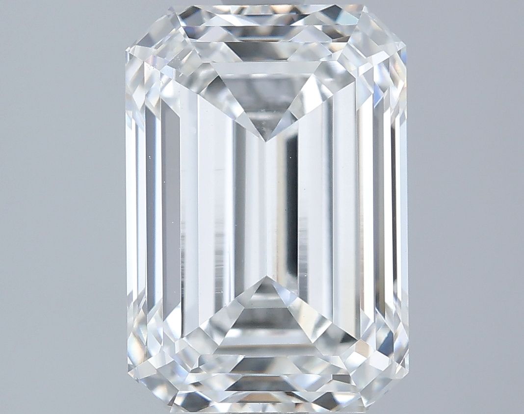 2.53 ct. emerald Lab Grown Diamond front image