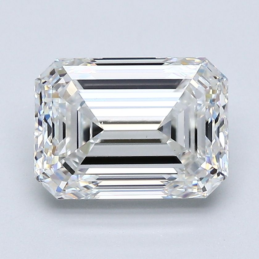 3.01 ct Emerald diamond