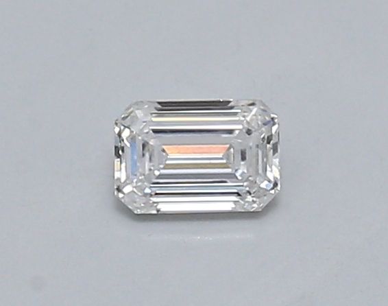 0.33 ct lab-grown Emerald Diamond
