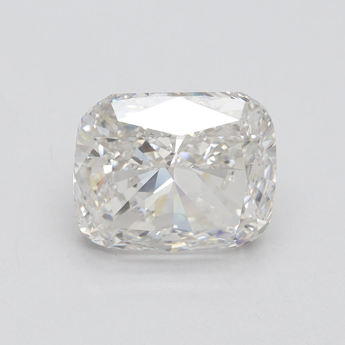 3.03 ct Cushion Brilliant diamond
