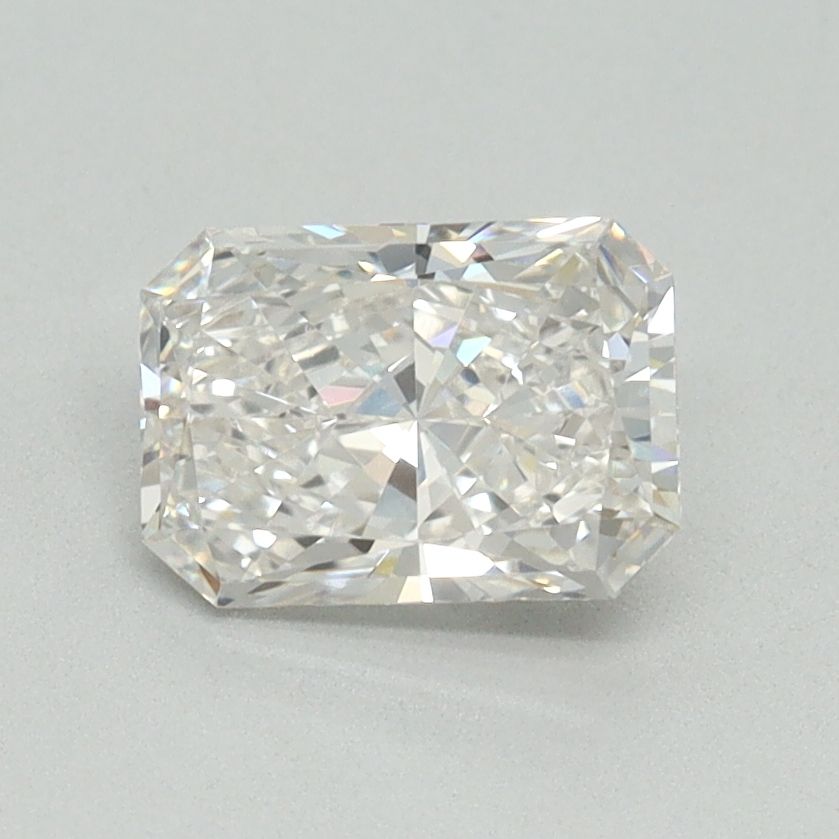 1.06 ct Radiant diamond