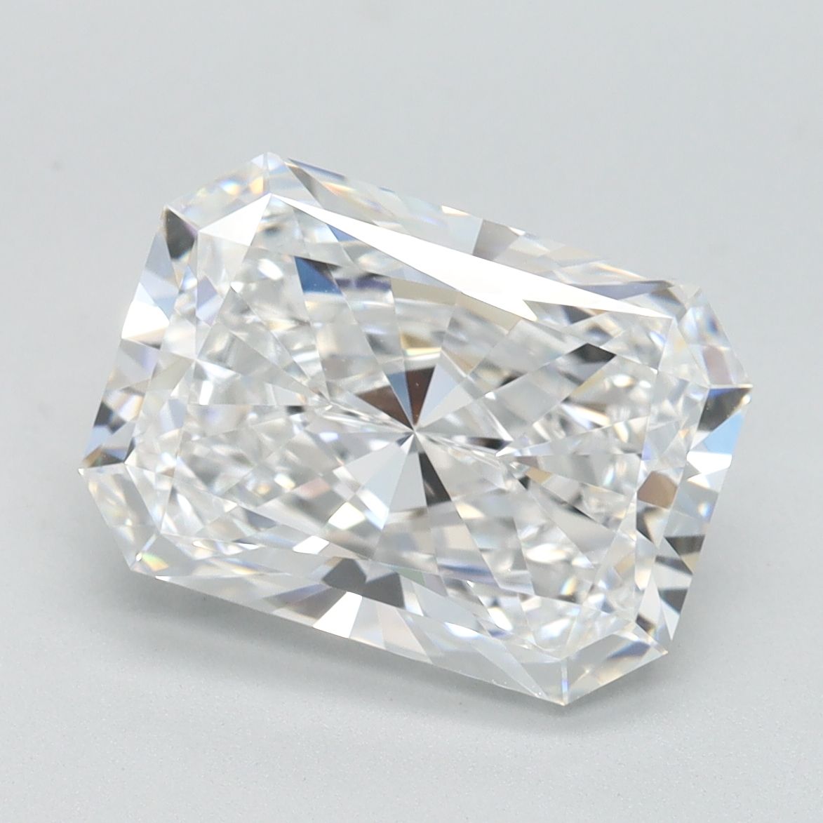 3.18 ct. radiant Lab Grown Diamond front image