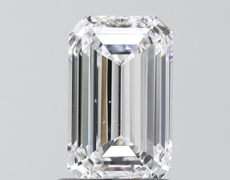 1.50 ct. emerald Lab Grown Diamond front image