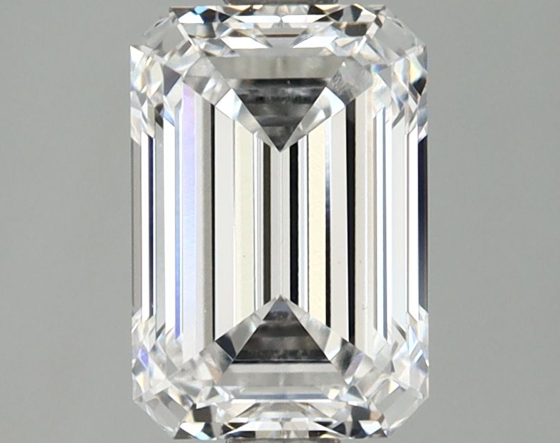 1.67 ct. emerald Lab Grown Diamond front image