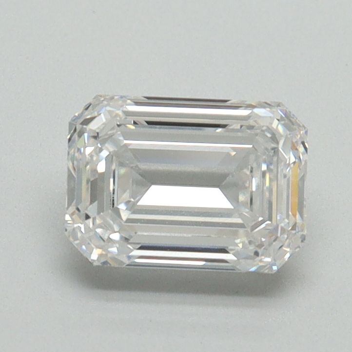 1.04 ct. emerald Lab Grown Diamond front image
