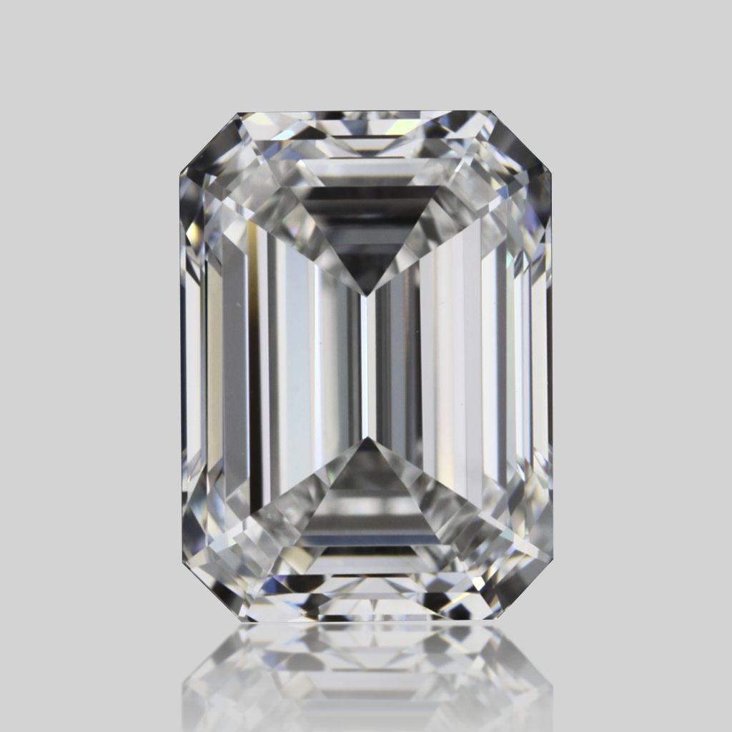 0.70 ct Emerald diamond