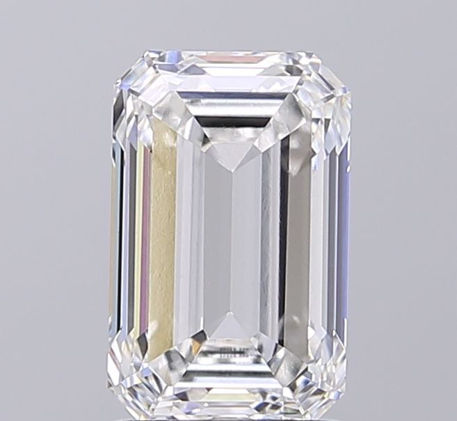 2.30 ct. emerald Lab Grown Diamond front image