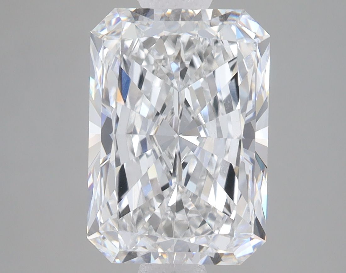 4.03 ct. radiant Lab Grown Diamond front image