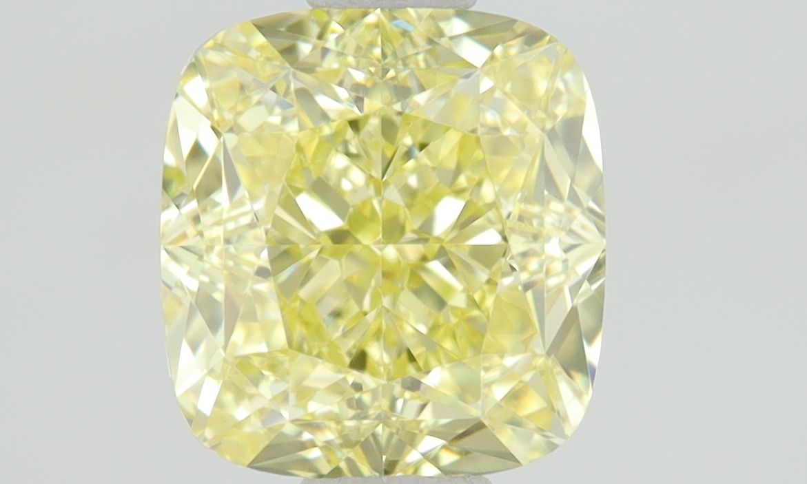 1.01 ct Cushion Brilliant diamond