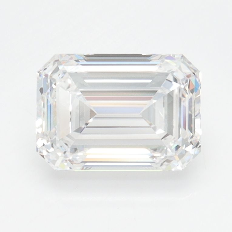 1.45 ct. emerald Lab Grown Diamond front image