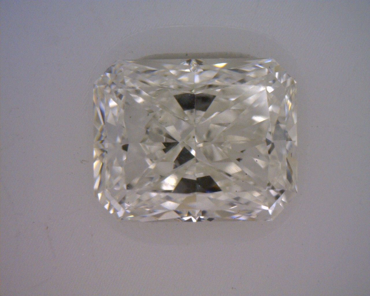 1.01 ct Radiant diamond