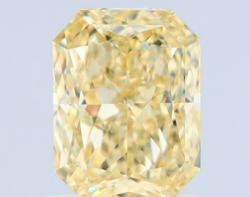 1.08 ct Radiant diamond