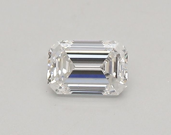 0.3 ct lab-grown Emerald Diamond
