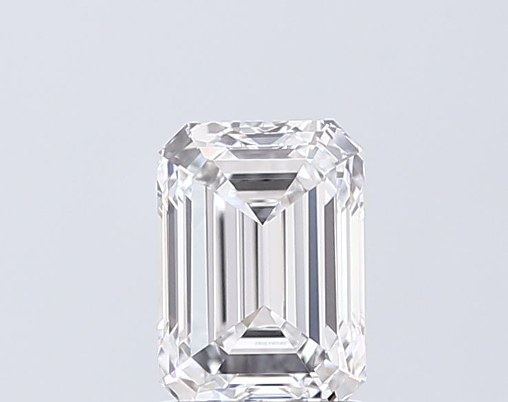 1.52 ct. emerald Lab Grown Diamond front image