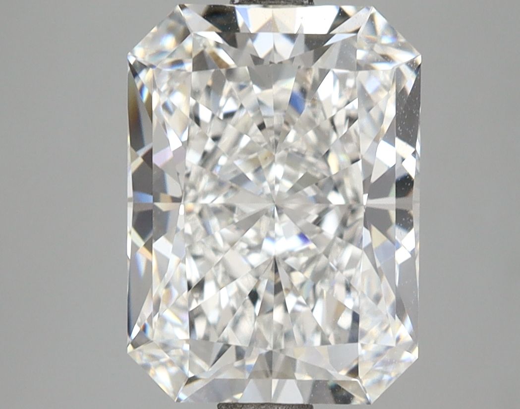 4.07 ct. radiant Lab Grown Diamond front image