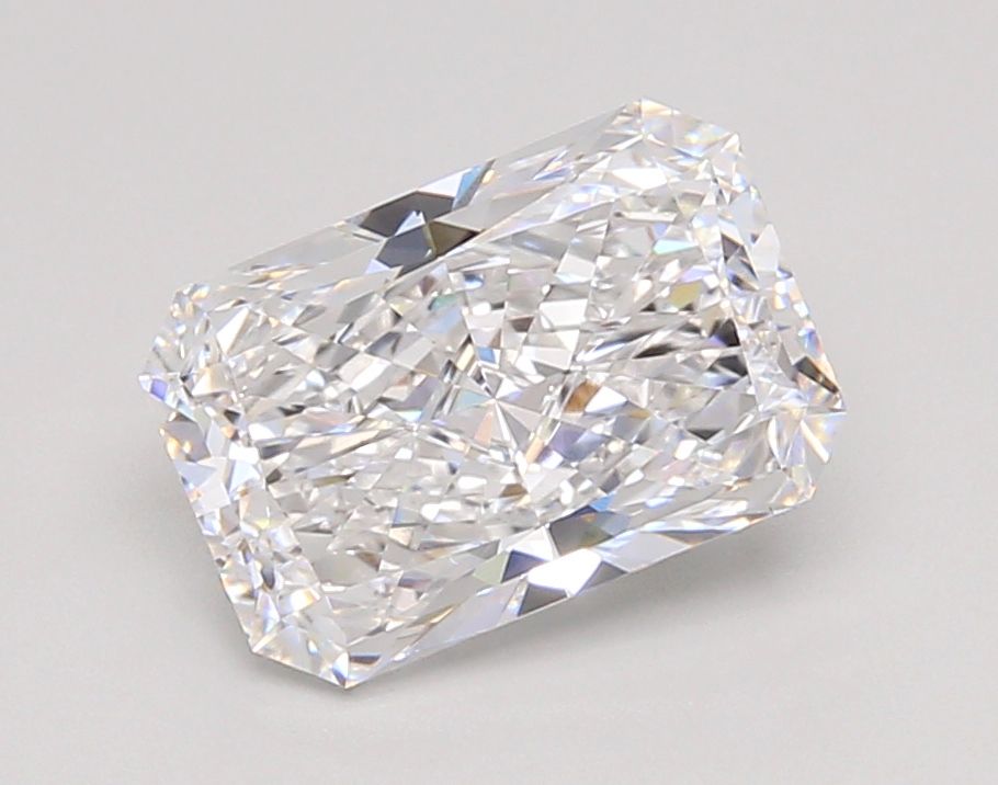 2.50 ct. radiant Lab Grown Diamond front image
