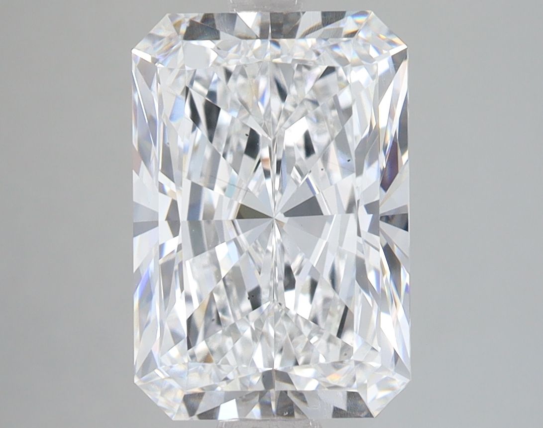 4.05 ct. radiant Lab Grown Diamond front image