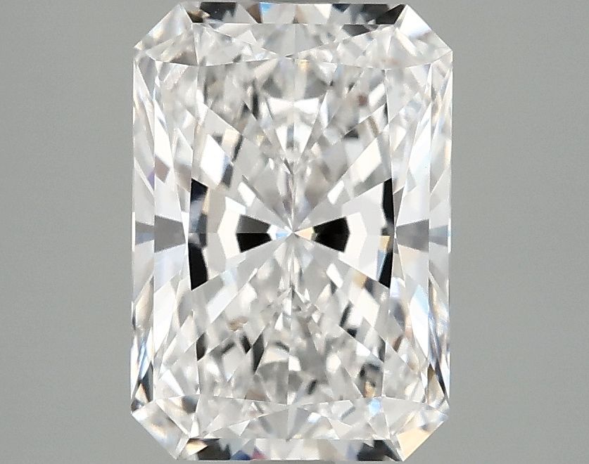 2.59 ct. radiant Lab Grown Diamond front image