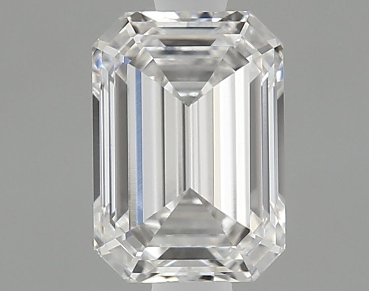 1.04 ct. emerald Lab Grown Diamond front image