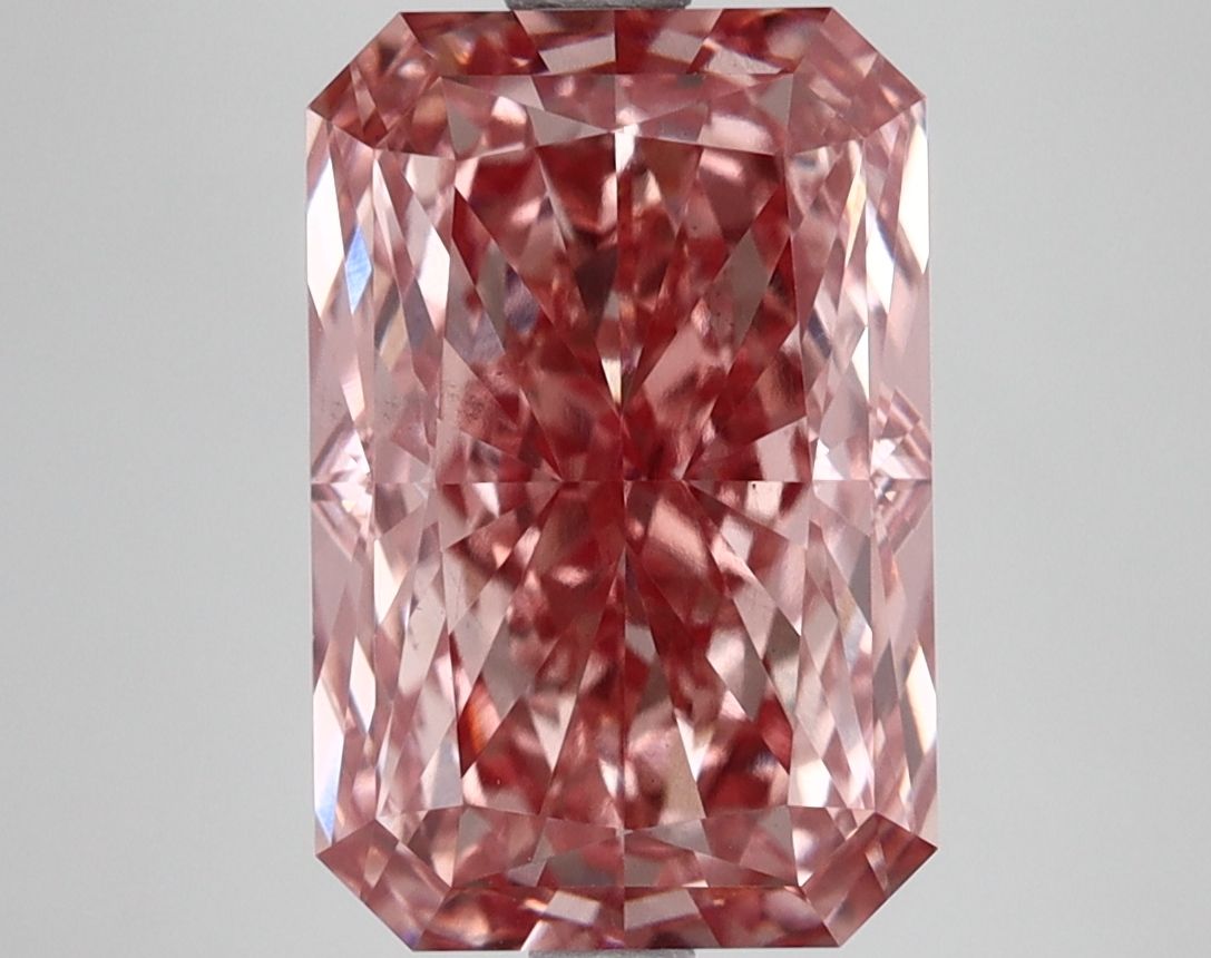 4.65 ct. radiant Lab Grown Diamond front image
