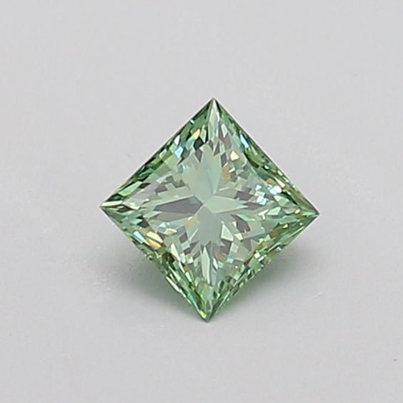 0.3 CT Fancy Vivid Green PRINCESS