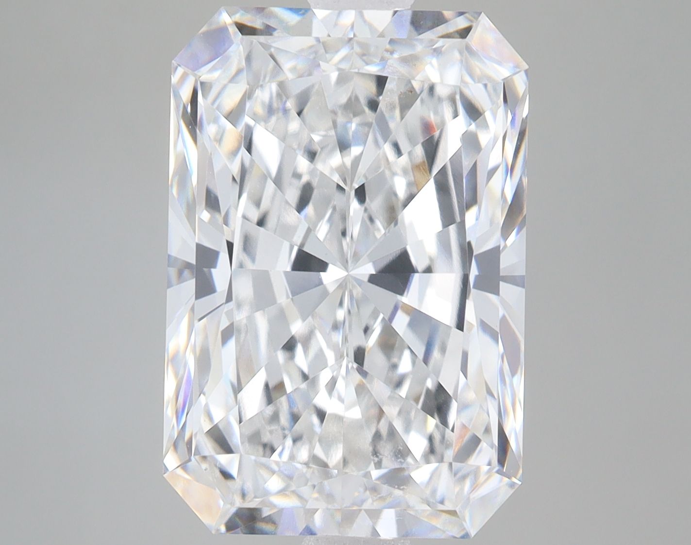 9.08 ct. radiant Lab Grown Diamond front image