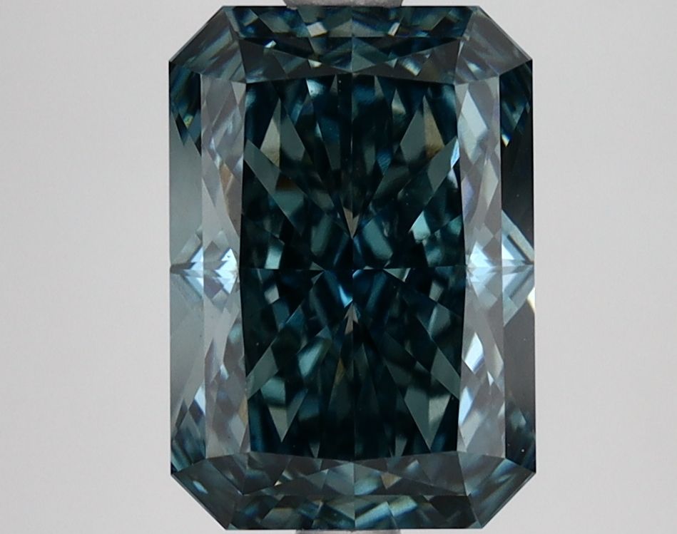 3.27 ct. radiant Lab Grown Diamond front image